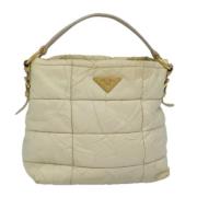 Pre-owned Nylon handbags