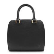 Pre-owned Leather handbags