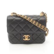 Pre-owned Fabric chanel-bags