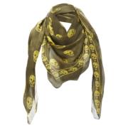 Pre-owned Silk scarves