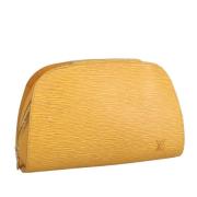 Pre-owned Leather pouches