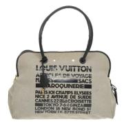 Pre-owned Canvas handbags