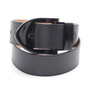 Pre-owned Leather belts