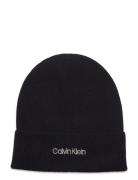 Essential Knit Beanie Black Calvin Klein