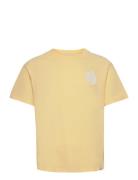 Darren T-Shirt Yellow Les Deux