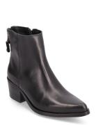 Sorana Bootie Black Steve Madden