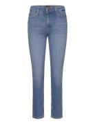 Elly Blue Lee Jeans