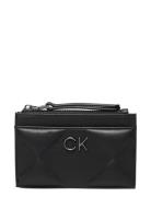 Re-Lock Quilt Cardholder Black Calvin Klein