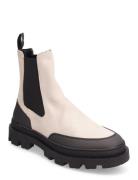 Tanner Suede Chelsea Boot Cream Les Deux