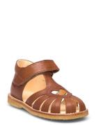 Sandals - Flat - Closed Toe - Brown ANGULUS