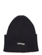 Ck Must Logo Beanie Black Calvin Klein