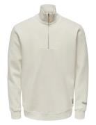 Onsriley Reg 1/4 Zip High Neck Swt Vd White ONLY & SONS