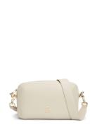 Th Chic Camera Bag Cream Tommy Hilfiger