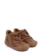 First™ Sport Lace Shoe Brown Pom Pom