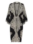 Crtyla Kimono Black Cream