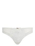 Fleurs Signature Tanga White CHANTELLE