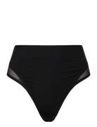 Thong Hw B.body Black BOSS