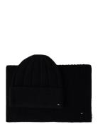 Th Flag Fluffy Beanie & Scarf Gp Black Tommy Hilfiger