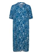Cardes Allie S/S Calf Dress Aop Knelang Kjole Blue ONLY Carmakoma