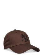 Nos Wmns Lge Ess 9Forty Neyya Sport Headwear Caps Brown New Era
