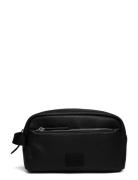 Ethon 2.0Hi_Washbag Toalettveske Black HUGO