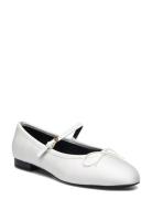 Ballerinas With Strip And Bow Detail Ballerinasko Ballerinaer White Ma...