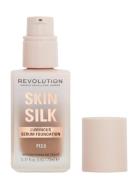 Revolution Makeup Skin Silk Serum Foundation F13.5 Foundation Sminke R...