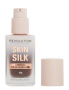 Revolution Makeup Skin Silk Serum Foundation F18 Foundation Sminke Rev...