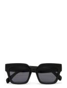 Angular Cat-Eye Sunglasses Firkantede Solbriller Black Monki