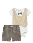 Nbmhelmar Shorts Set Sets Sets With Short-sleeved T-shirt Beige Name I...