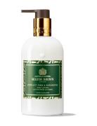 Pine & Patchouli Christmas Body Lotion Hudkrem Lotion Bodybutter Nude ...