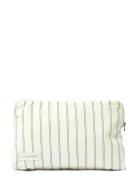 Celia Toiletry Bag - Cotton Toalettveske Cream STUDIO FEDER