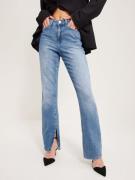 Vero Moda - Straight leg jeans - Medium Blue Denim - Vmselma Hr Flared...