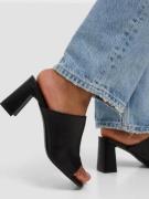 Steve Madden - High heels - Black - Lizo Sandal - Hæler - High Heels