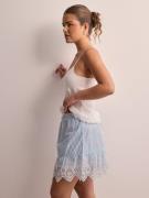 Only - Miniskjørt - Bright White Stripes Bel Air Blue - Onlbondi Skirt...