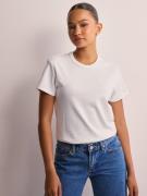 Pieces - T-Shirts - Bright White - Pcmara Ss Tee Noos Bc - Topper & t-...