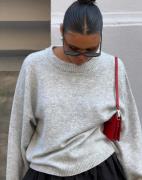 Nelly - Grå - Sleeve Focus Knit Sweater