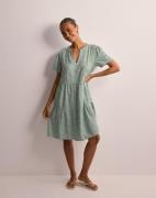 Only - Grønn - Onlzally Life S/S Thea Dress Noos P