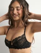 Nelly - Svart - Clarity Balcony Bra