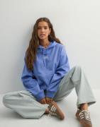 The North Face - Blå - W Essential Oversize Hoodie
