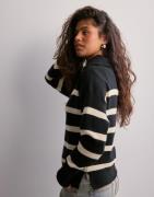 Vero Moda - Rutete/Stripete - Vmsaba Stripe Ls Highneck Blouse Ga