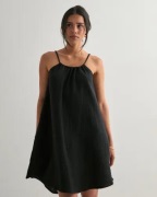 Vero Moda - Svart - Vmnatali Short Singlet Dress Wvn No