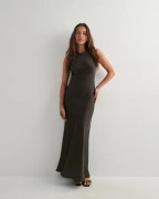 Neo Noir - Brun - Celinie Heavy Sateen Dress