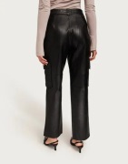Selected Femme - Svart - Slfkaisa Hw Leather Pant