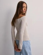 Nelly - Beige - Off Shoulder Slit Top