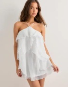 Nelly - Hvit - Flounce Of My Dream Short Dress