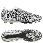 Under Armour Magnetico Elite 5.0 FG QR Code - Hvit/Svart