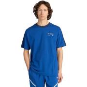 New Balance T-skjorte Reimagined Graphic - Blå
